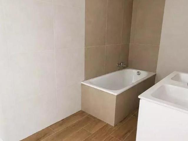 Wohnung 4.5 Zimmer