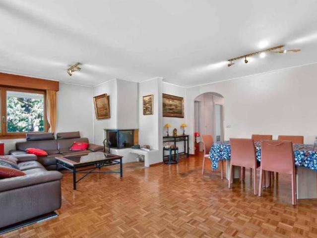 Wohnung 4.5 Zimmer