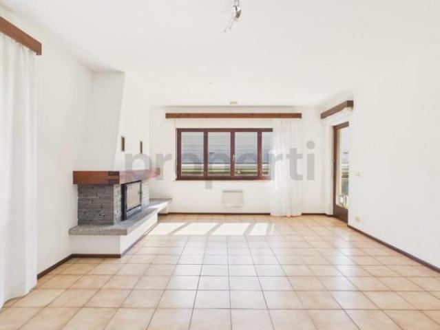 Wohnung 4.5 Zimmer