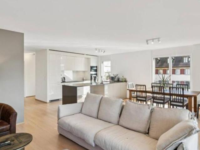 Wohnung 4.5 Zimmer