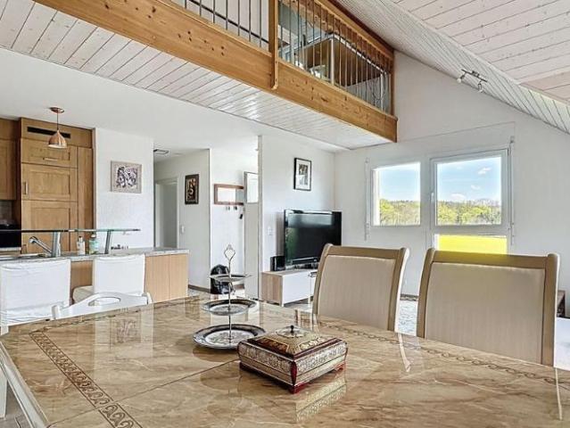 Wohnung 4.5 Zimmer