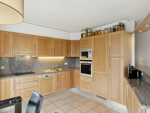 Wohnung 4.5 Zimmer