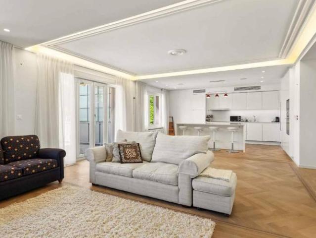 Wohnung 4.5 Zimmer