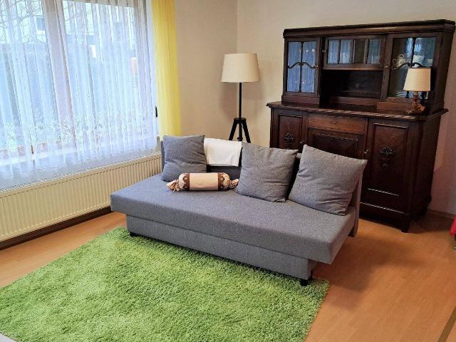 Wohnung 75 m² 1390 € zur Miete Hölderlinstraße 0,Schwaikheim 71409