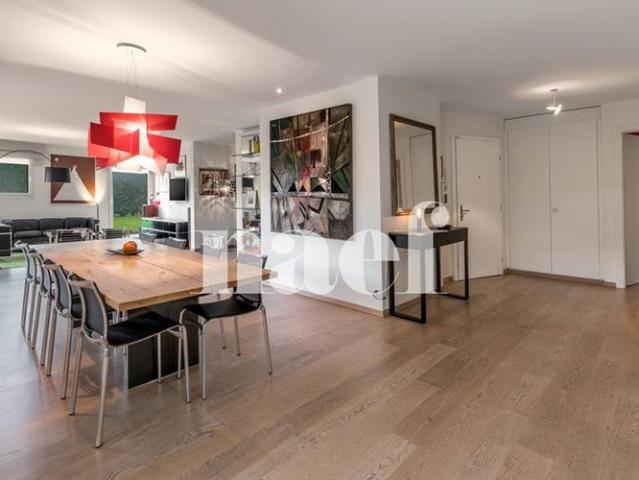 Wohnung 7.5 Zimmer
