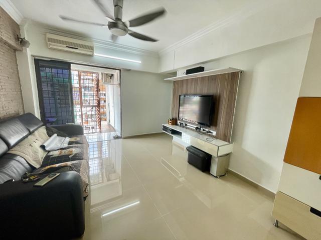 Worth Buy Corner Unit Renovated Desa Baiduri with City View