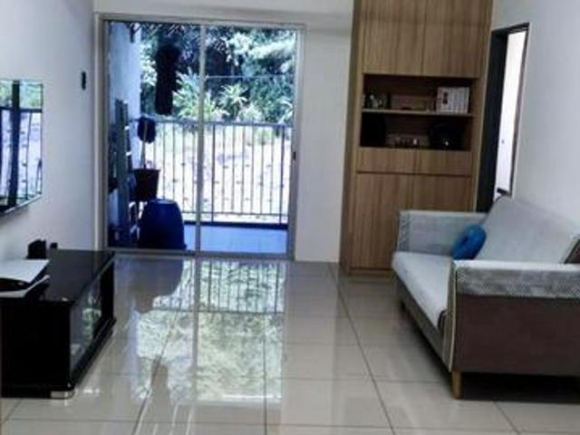 Worth Buy Freehold The Stone with 2 Carparks Renovated