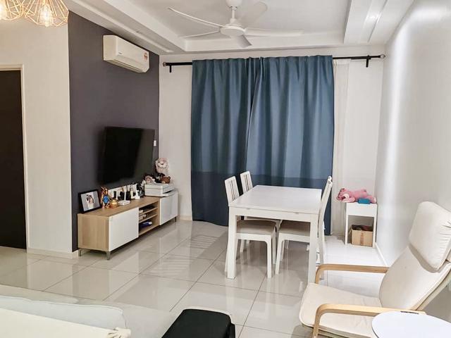 Worth Buy Renovated Tri Pinnacle with 2 Carparks