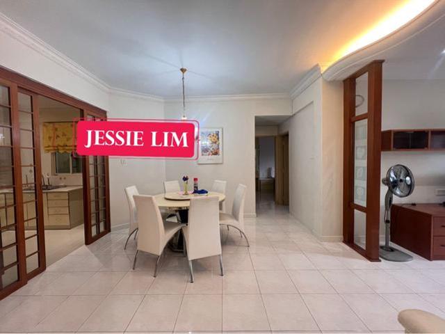 WORTH RENT Gold Coast Queensbay Fully Furnished Bayan Lepas 1100sf