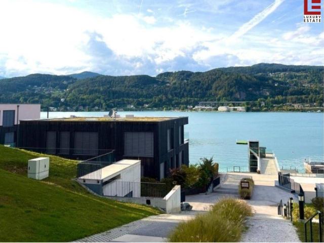 Wörthersee: Luxus Ferien Wohnung mit exklusivem See Zugang