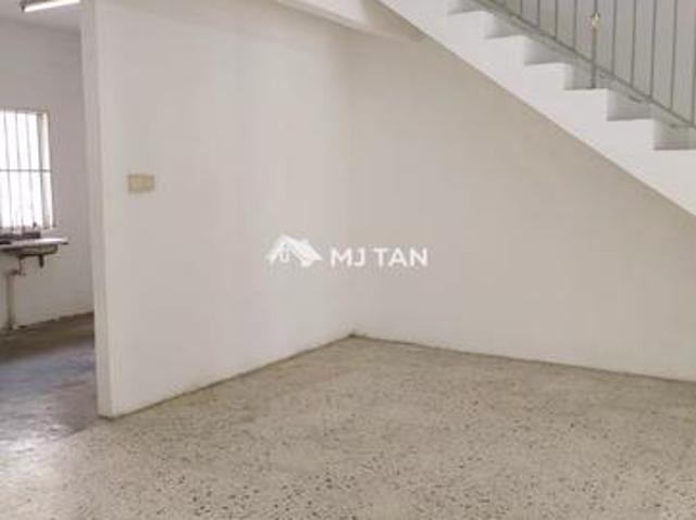Worker Hostel LocalForeign Bayan Baru FTZ Bukit Jambul Queensbay