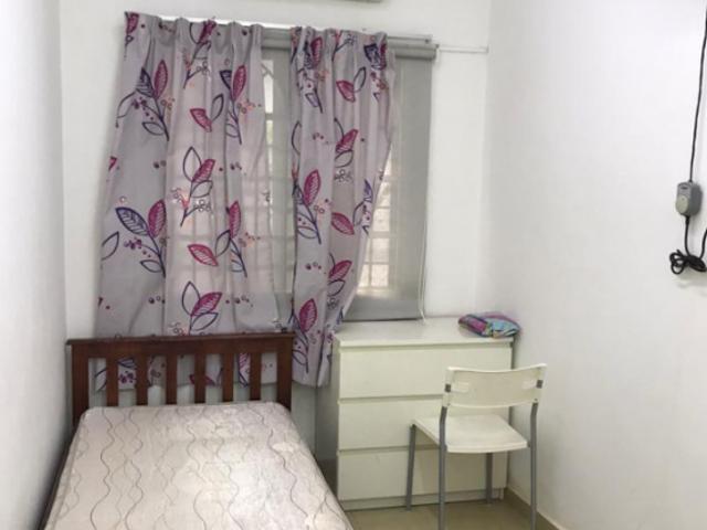Working Adult? This Low Depo Unit Near LRT Kelana Jaya Is Perfect