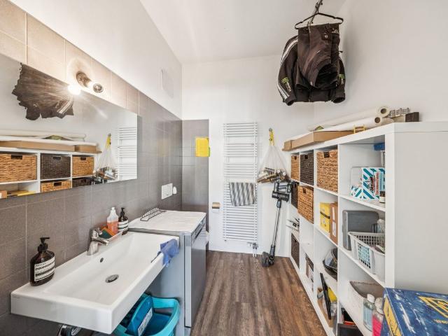Workshop for rent in Biglen 87 m² | dreamo. Ch
