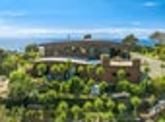 Monumental Position Exquisite Ocean Outlook