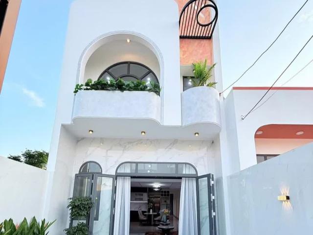 WOW – Chính chủ bán nhà MT gần Điện Máy Xanh Long Trạch, 110m2, giá 2 tỷ 8