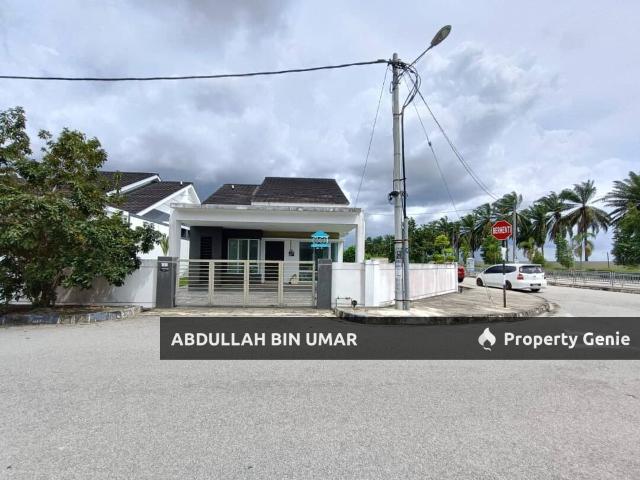 WOW BANYAK EXTRA TANAH BARU KOYAK PLASTIK Banglo Setingkat Corner Lot Tmn Mekarsari, Bertam