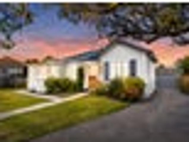 Wow. Five bedrooms in Burnside High Zone!