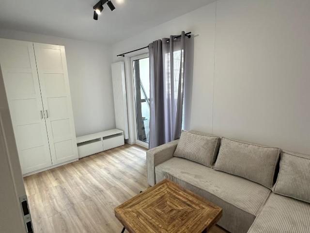 Wrocław, Krzyki, 2 pokojowe z balkonem i garażem