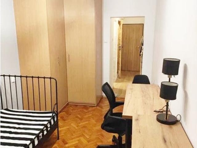 Wrocław, Krzyki, Plac Powstańców Śląskich