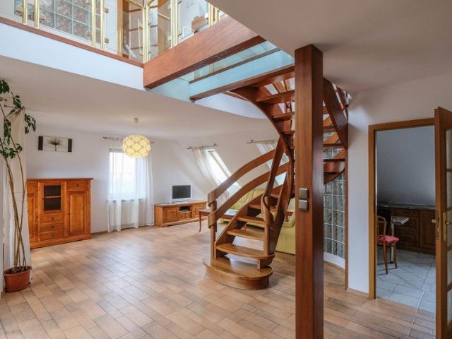 Wrocław, Partynice, 100 m2