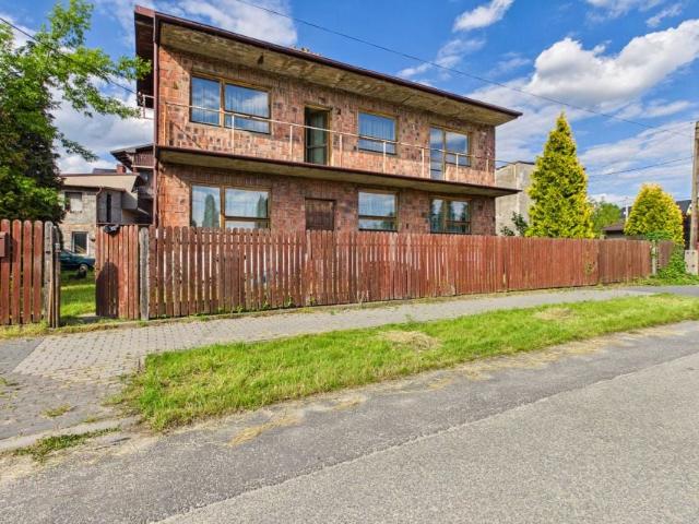 Wronia 200 m², Zawiercie