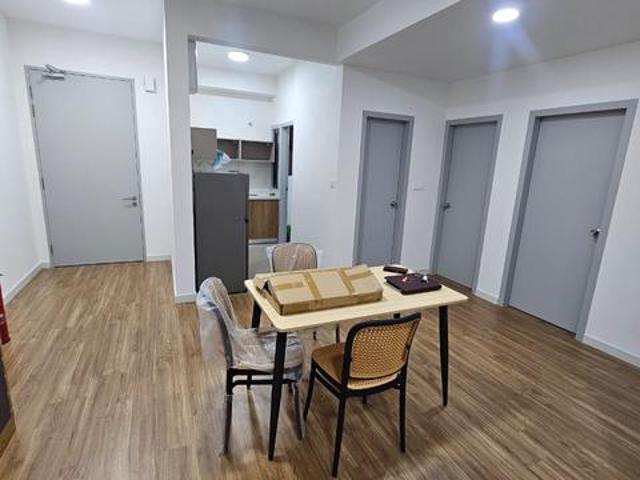 WTL 3R2Br Fully Furnished Helix 2 Residence Petaling Jaya