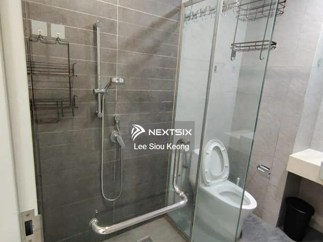 WTL Bandar Botanic Office For Rent Ground floor RM5000 First Floor RM3000 22x75 Excellent condition Furnished with curtain, carpet, cabinet, etc Available now Nicole Yeo 0196388