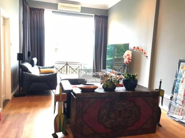 WTL nice unit Bayu Tinggi Ground Floor Shoplot For Rent RM2800 only 20x70 Good condition With glass door, tiles, ceiling etc Available now Nicole Yeo 0196388