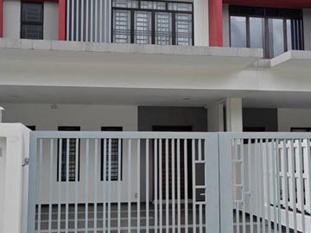 WTL Partially Furnished Bywater Setia Utama 3 Setia Alam
