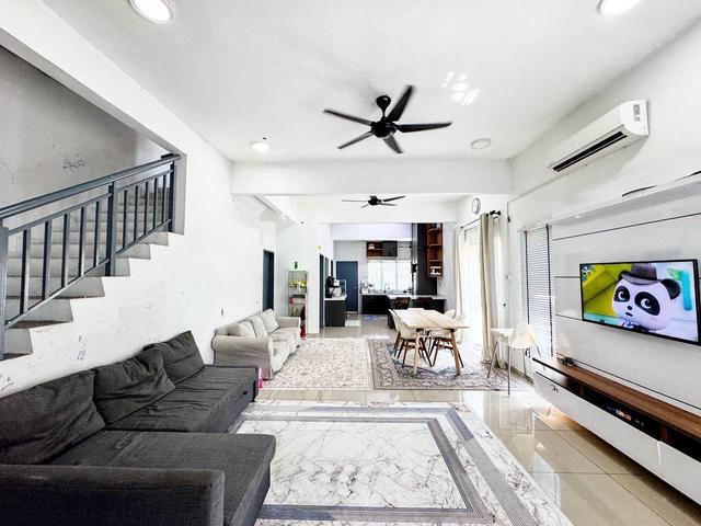 WTS Corner Lot 2 Storey Taman Bentara Teluk Panglima Garang