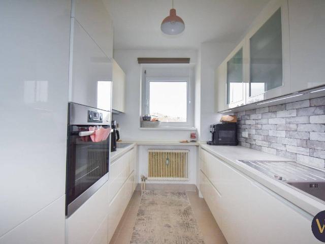 Wunderbare Eigentumswohnung mit Balkon und Tiefgarage in Feldbach. !