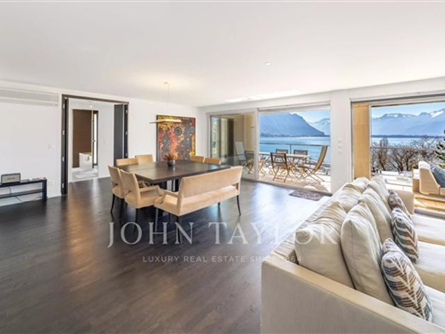 WUNDERSCHÖN! 5 Zimmer Wohnung im Herzen von Montreux