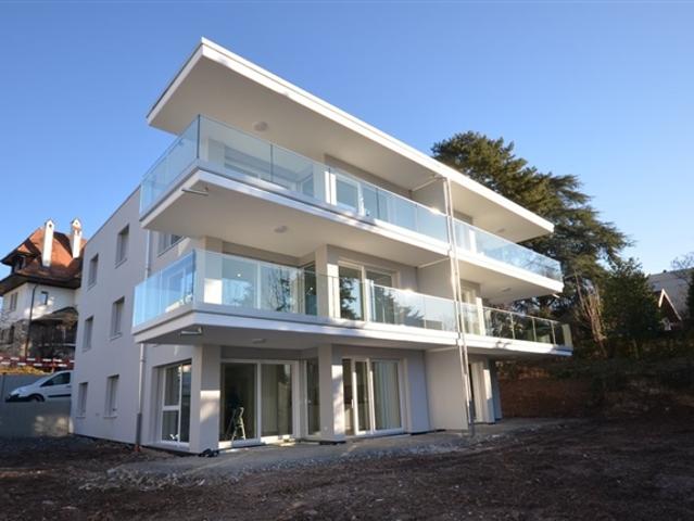 Wunderschöne 3,5 Zimmer Wohnung mit Terrasse