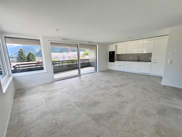 Wunderschöne 3.5 Zimmer Wohnung neu