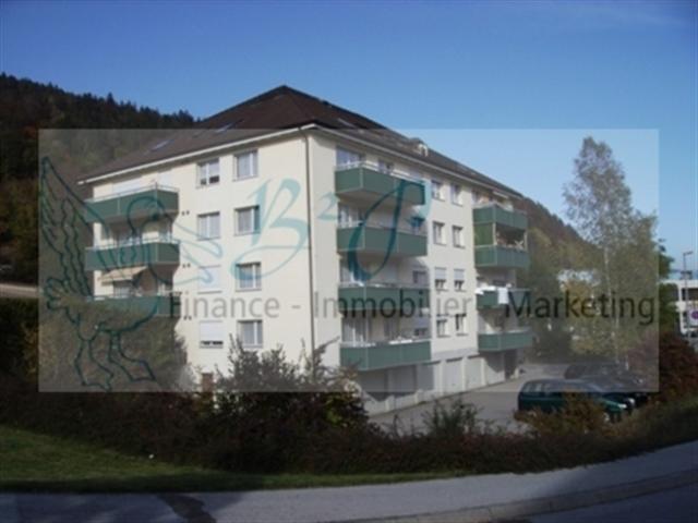 Wunderschöne 3,5 Zimmer Wohnung im 2. Stock mit Balkon