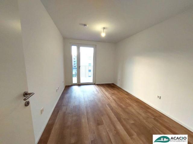wunderschöne 3 Zimmerwohnung mit großer Loggia Neubau Erstbezug Tiefgarage vorhanden