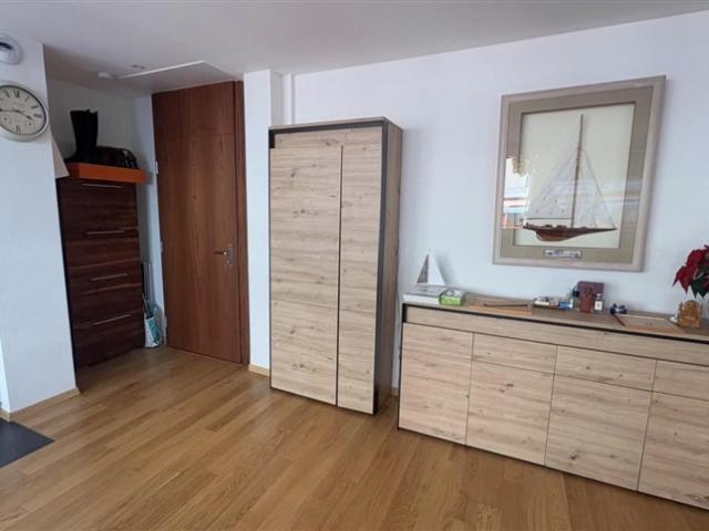 Wunderschöne 2,5 Zimmer Wohnung im Jupiter