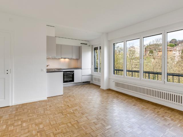 Wunderschöne 2.5 Zimmer Wohnung in Pully
