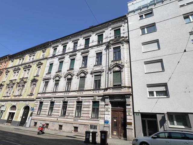 Wunderschöne 4 Zimmer Altbauwohnung in Graz St. Leonhard! Ideal als Wohnung, Büro oder Ordination!