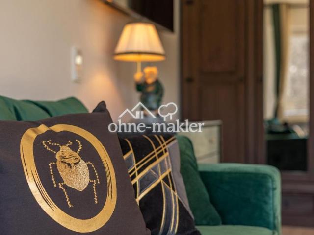 Wunderschöne City Wohnung im Zentrum von Dachau mit Blick auf den Schlosspark! Vollständig möbliert