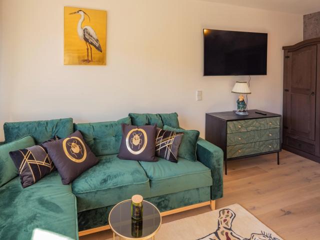 Wunderschöne City Wohnung im Zentrum von Dachau mit Blick auf den Schlosspark! Vollständig möbliert