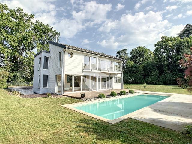 Wunderschöne Einzelvilla mit Pool