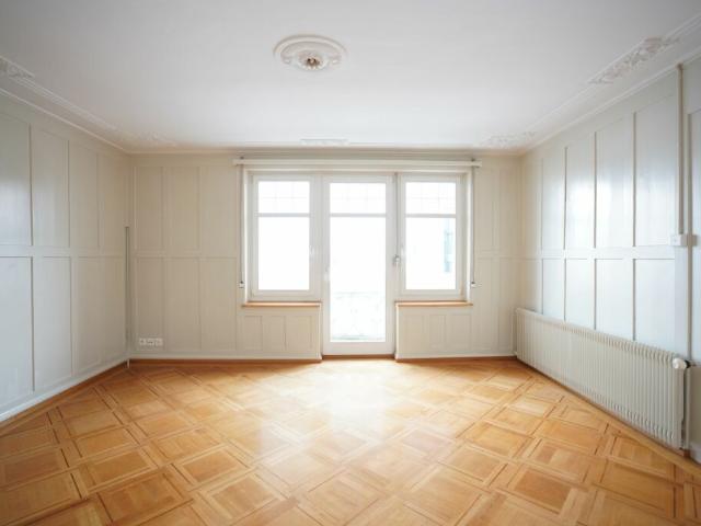 Wunderschöne Jugendstilwohnung im Zentrum von Wil