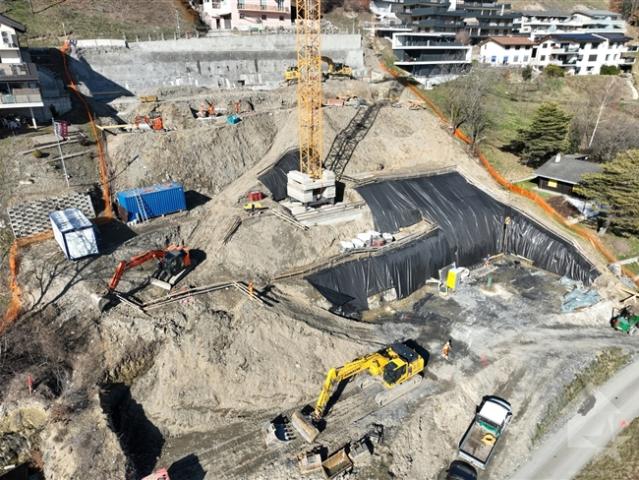 Wunderschöne neu gebaute 3.5Zi Wohnung, herrliche Aussicht, ruhig, optimale Sonneneinstrahlung