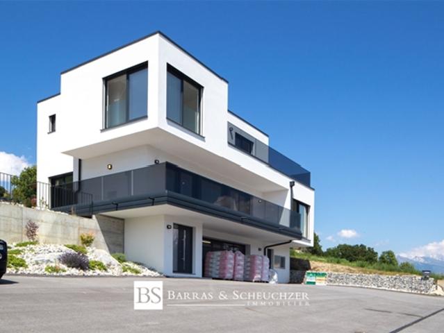 Wunderschöne neue zeitgenössische Villa