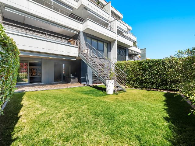 Wunderschöne schlüsselfertige Wohnung mit Terrasse und Garten im Herzen von Pully