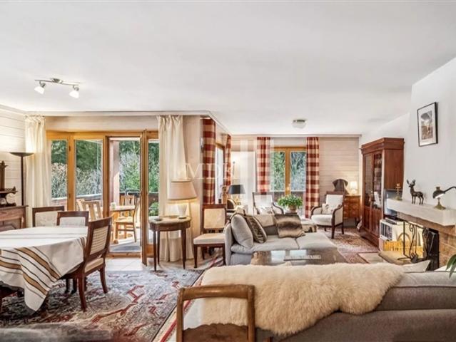 Wunderschöne 3,5 Zimmer Wohnung Möglichkeit der Umwandlung in 4,5 Zimmer in Champéry