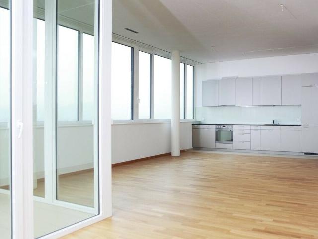Wunderschöne Wohnung mit gemütlicher Loggia | dreamo. Ch