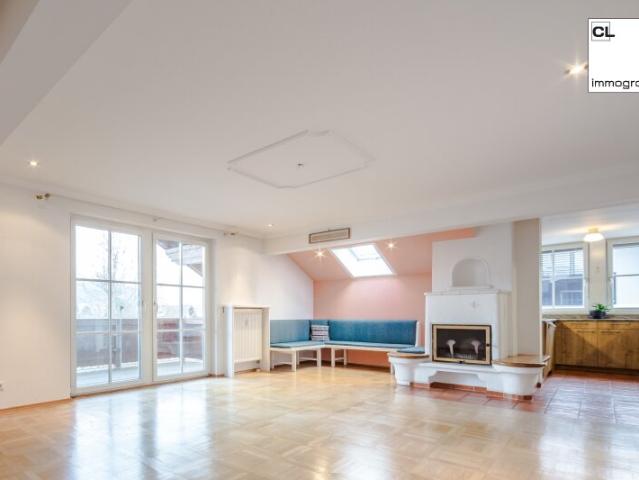 Wohnen mit Mondseeblick: Elegante 3 Zimmer Wohnung mit großzügiger Terrasse und Eigengarten
