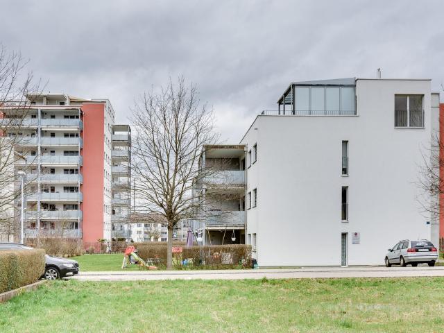 Wunderschöne und riesige Dachterrasse